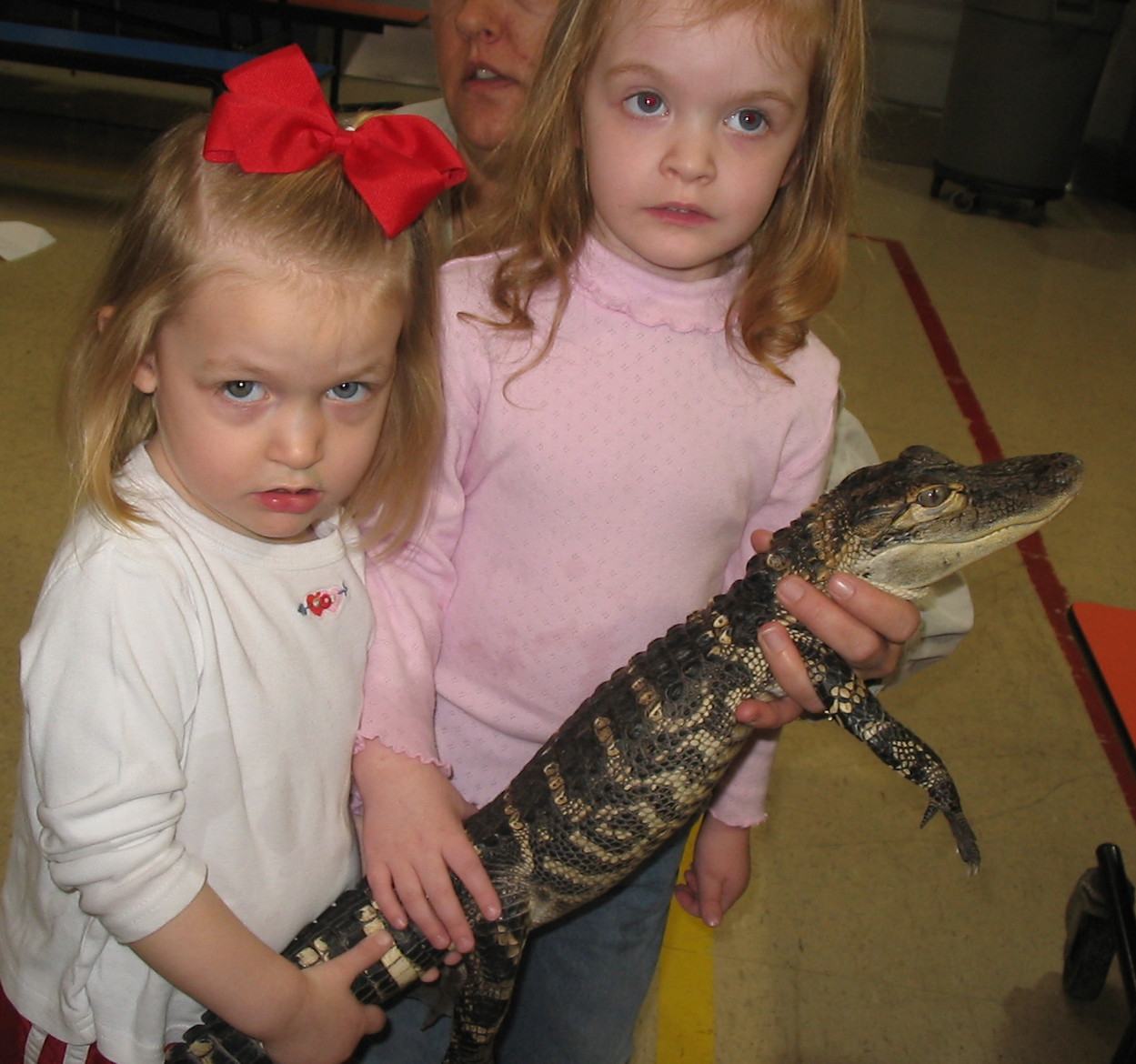 2007_01_20 JnC with alligator.jpg